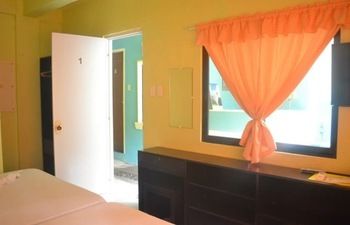 Ellen's Resort Annex 2*