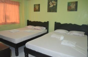 Ellen's Resort Annex 2*