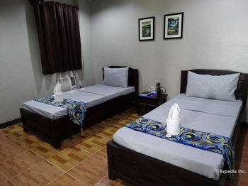 Harbour Gardens Tourist Inn 2*