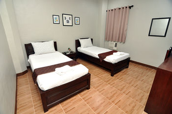 Harbour Gardens Tourist Inn 2*