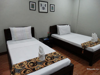 Harbour Gardens Tourist Inn 2*