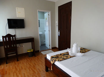 Harbour Gardens Tourist Inn 2*