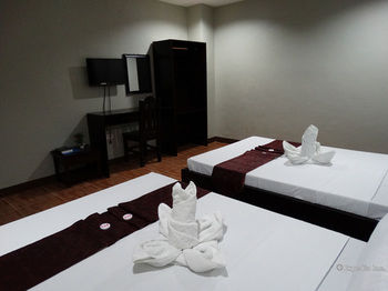 Harbour Gardens Tourist Inn 2*
