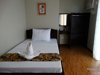 Harbour Gardens Tourist Inn 2*
