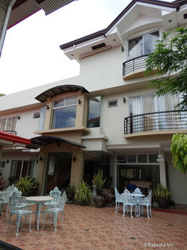Harbour Gardens Tourist Inn 2*