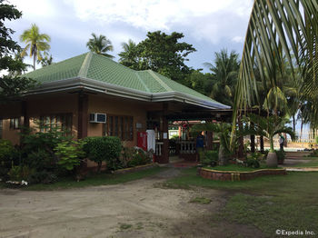The Red Palm Resort 3*
