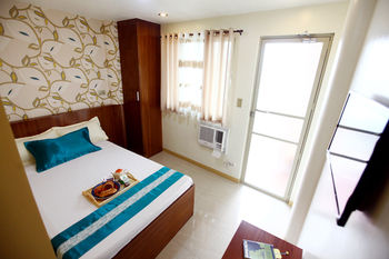 Starlight Bed and Breakfast 2*