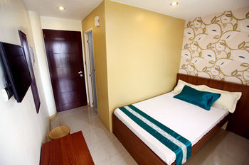 Starlight Bed and Breakfast 2*