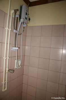 Spring Plaza Hotel 3*