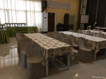Alta Bohol Resort powered by Cocotel 3*