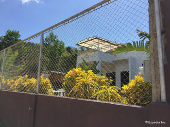 Ricardo Valley Inn 2*