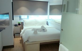 The Mini Suites - Eton Tower Makati 3*
