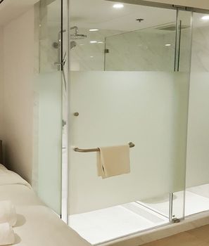 The Mini Suites - Eton Tower Makati 3*