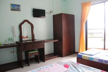 Dads Bayview Pension 4*