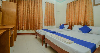 Dads Bayview Pension 4*