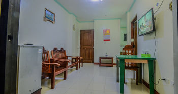 Dads Bayview Pension 4*