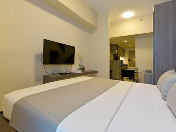 Currency Serviced Suites 3*