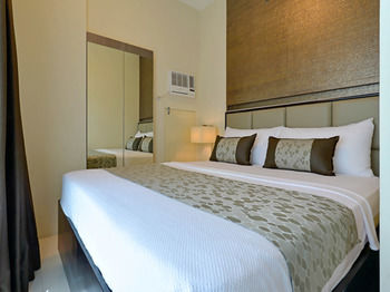 Currency Serviced Suites 3*