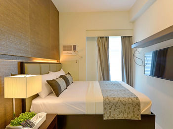 Currency Serviced Suites 3*