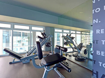 Currency Serviced Suites 3*
