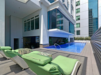 Currency Serviced Suites 3*
