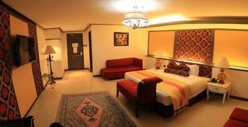 The Pepperland Hotel 3*