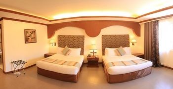 The Pepperland Hotel 3*