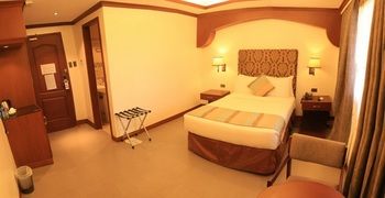 The Pepperland Hotel 3*