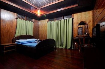 Pems Pension and Restaurant 3*