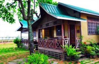 Pems Pension and Restaurant 3*