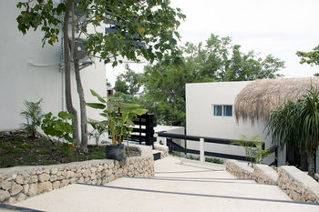 Blanco Beach Resort 3*