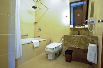 SanTomas Suites 3*
