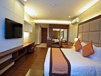 SanTomas Suites 3*