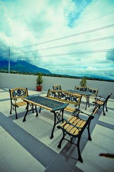 SanTomas Suites 3*