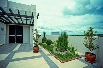 SanTomas Suites 3*