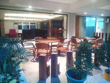 MySpace Hotel at BGC 3*