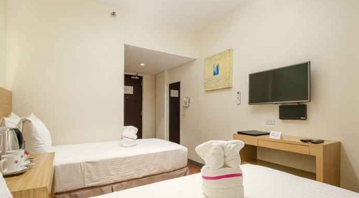 MySpace Hotel at BGC 3*
