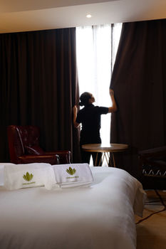 Lotus Blu Hotel 3*