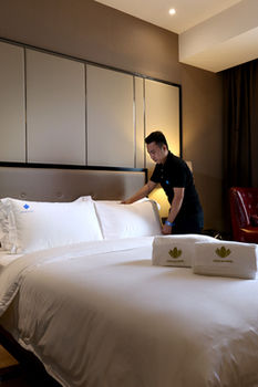 Lotus Blu Hotel 3*