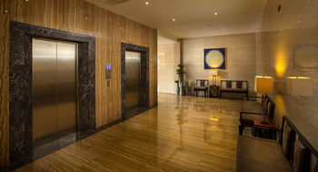 Lotus Blu Hotel 3*
