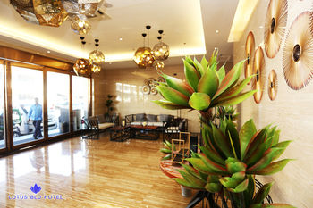 Lotus Blu Hotel 3*