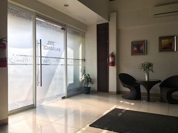 Meaco Hotel - Valenzuela 2*