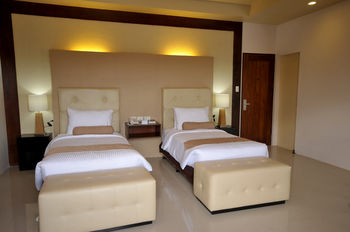Sierra Hotel 3*