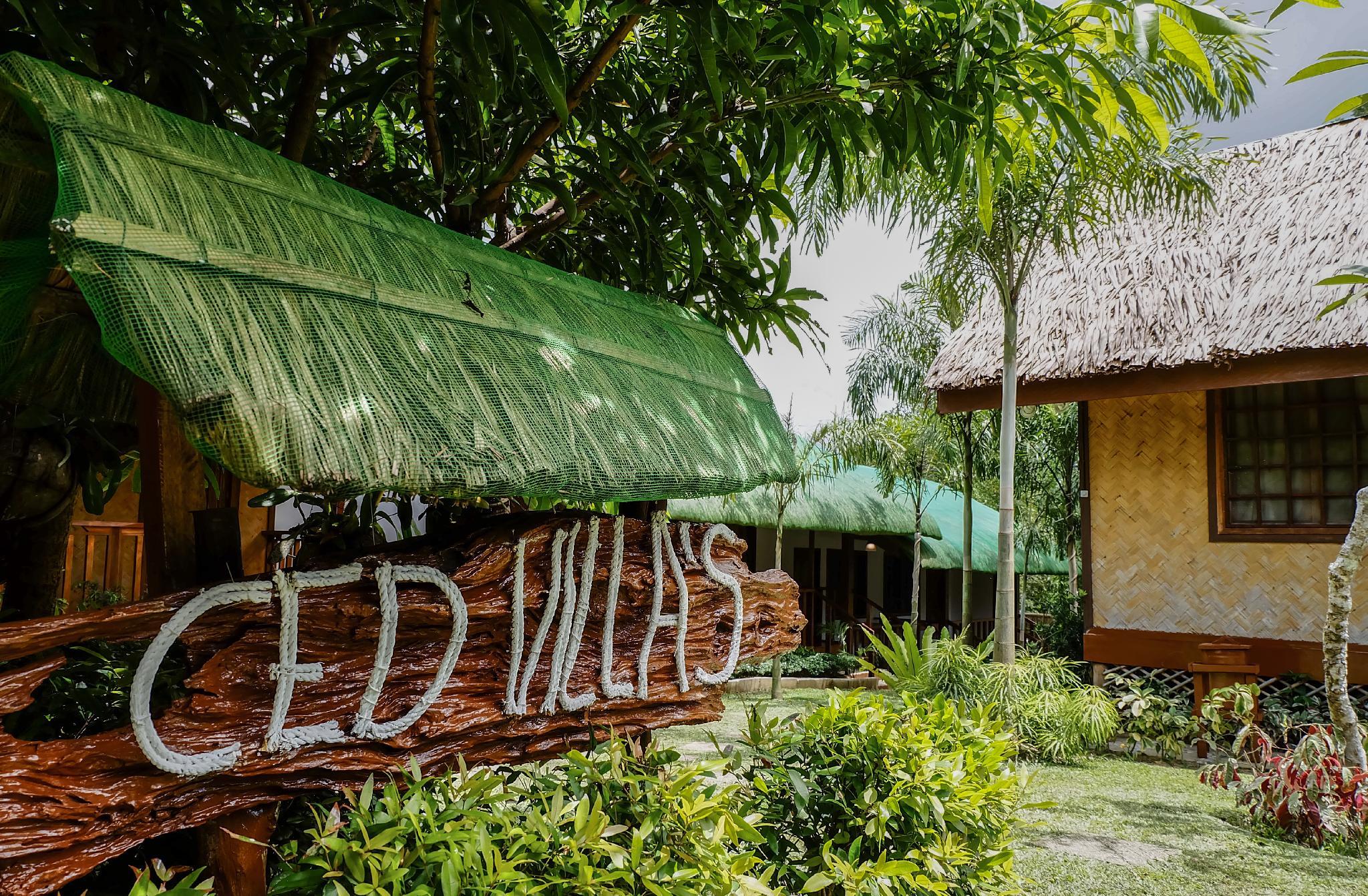CED Villas 2*