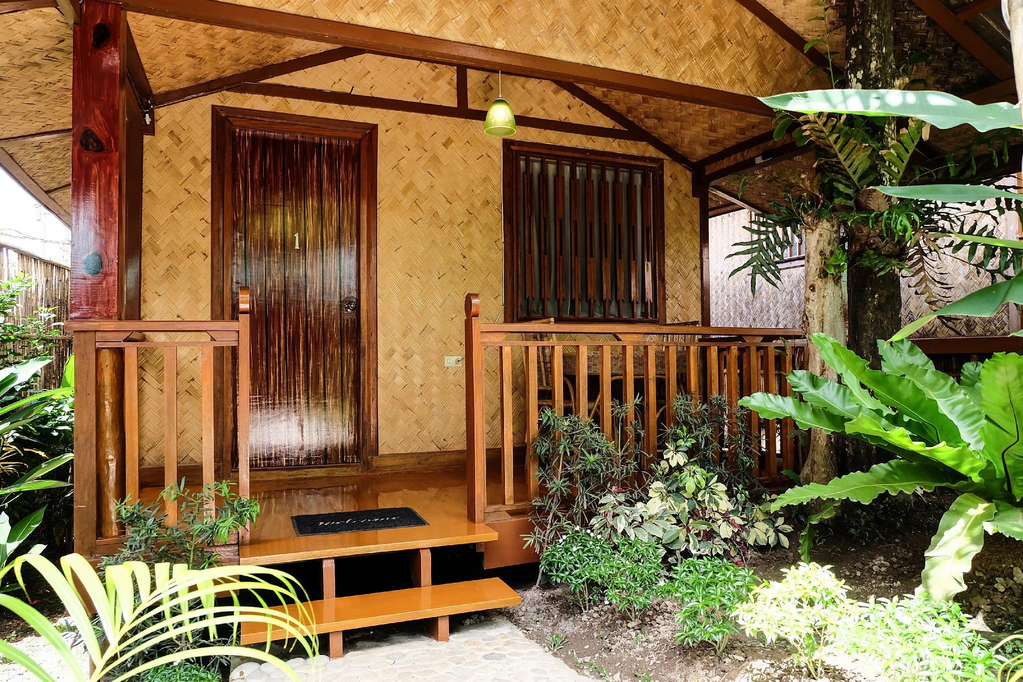 CED Villas 2*