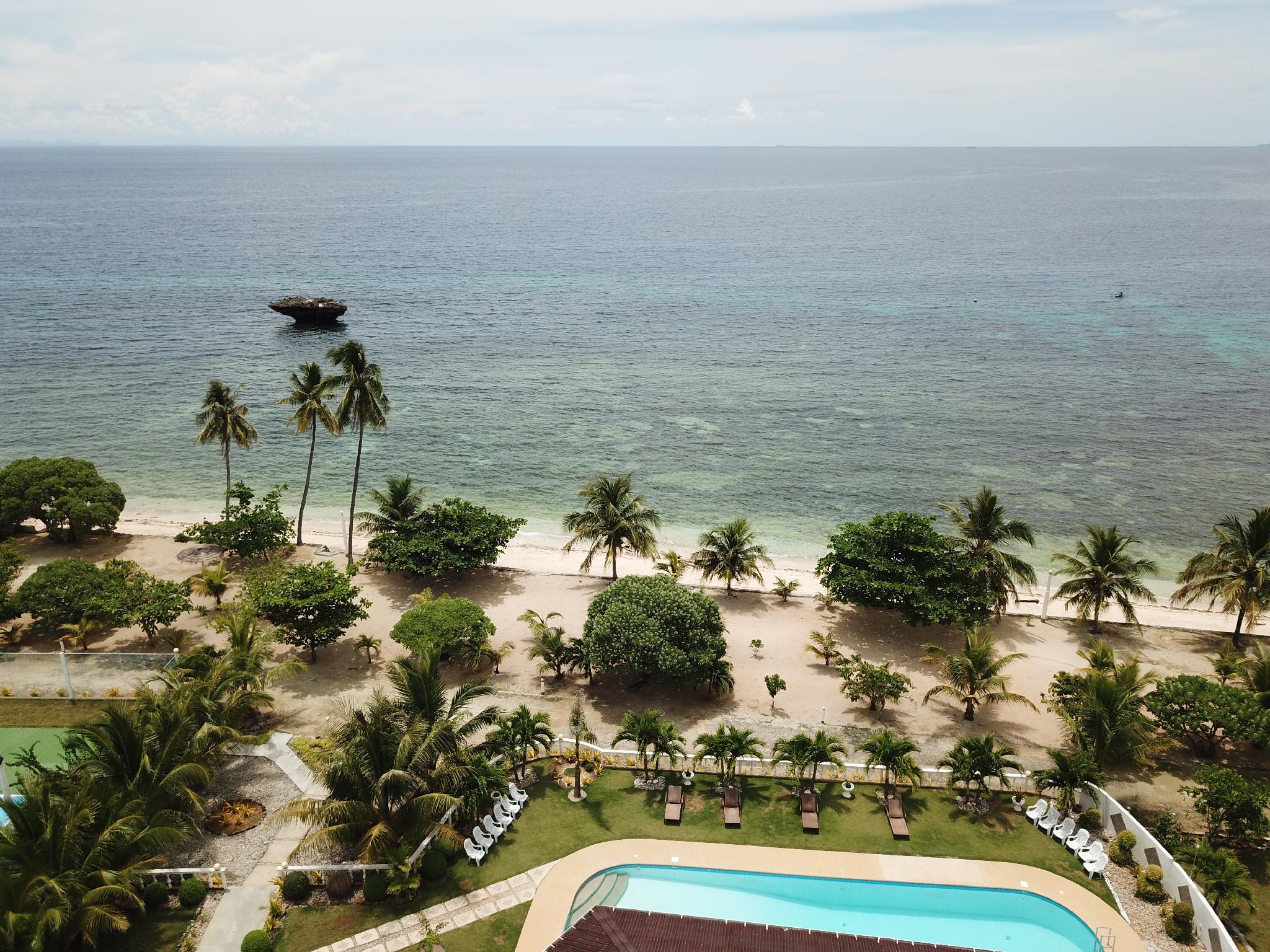 Gold View Beach Resort 3*