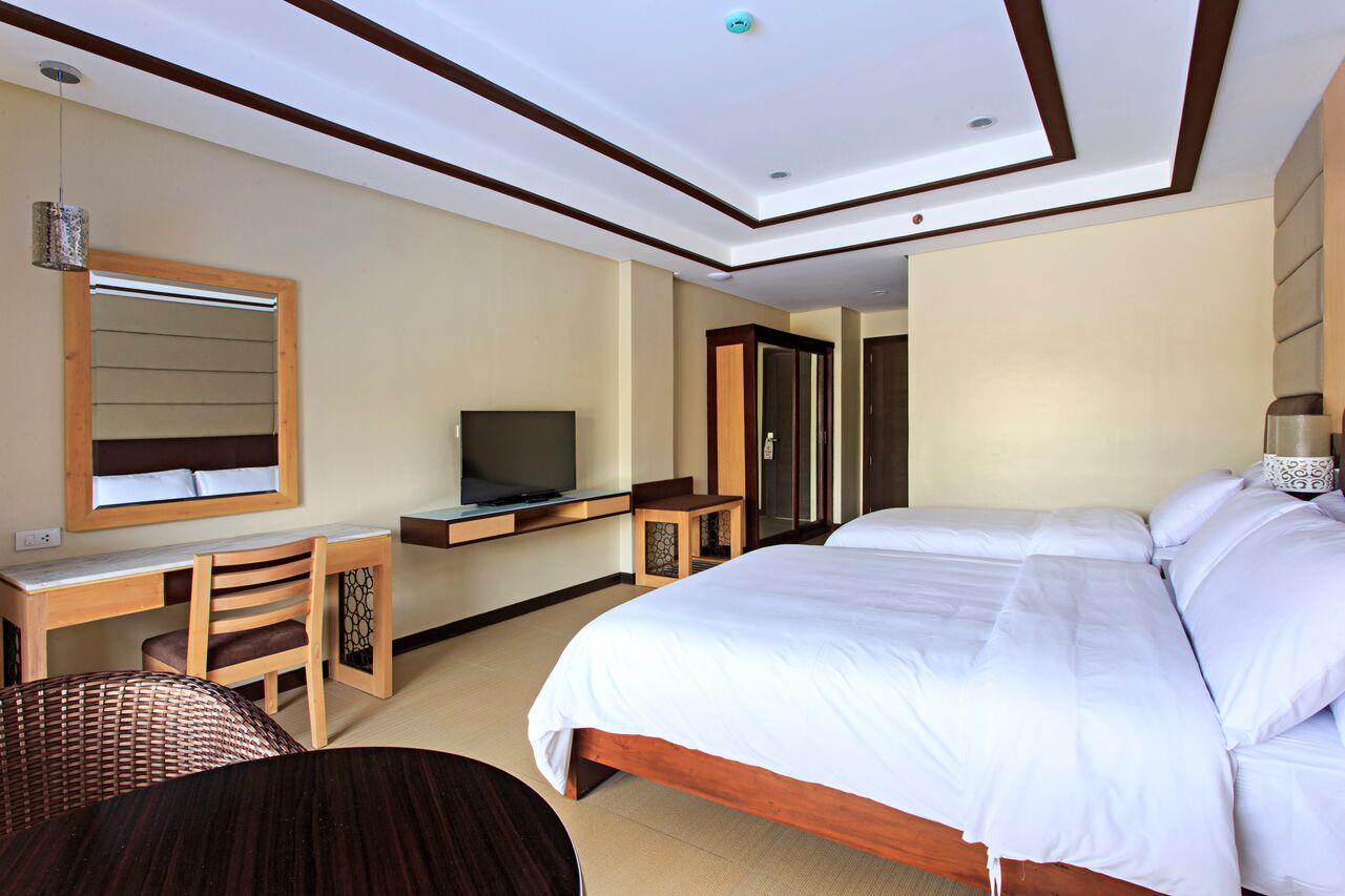 Cebu Westown Lagoon - South Wing 3*