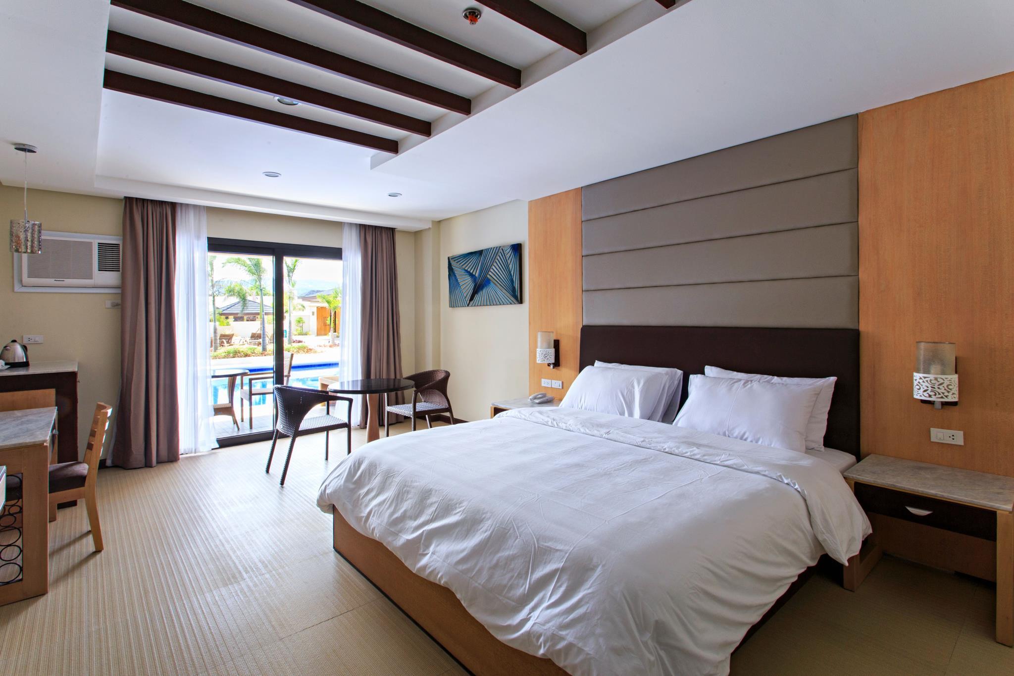 Cebu Westown Lagoon - South Wing 3*