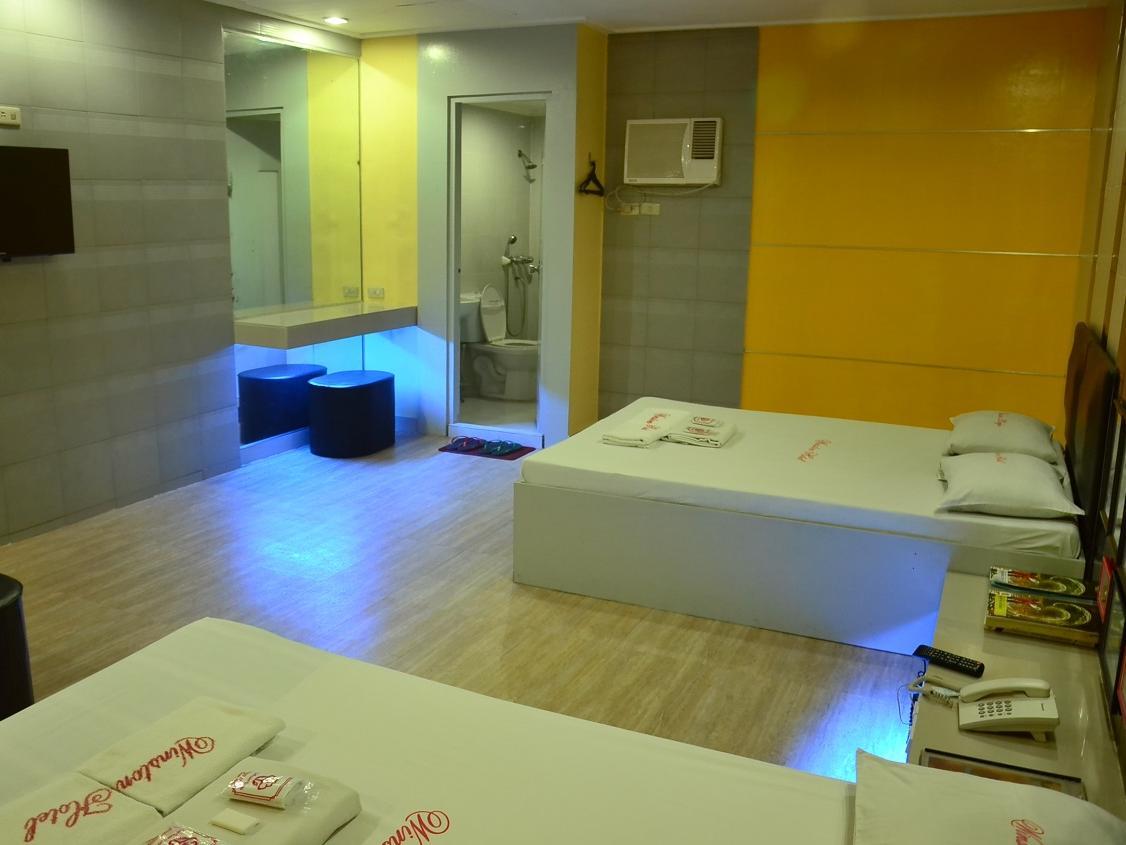 Winston Hotel 2*