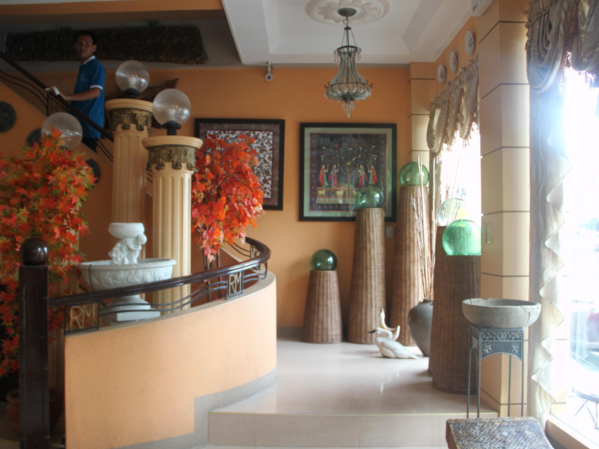 RM Guest House 3*